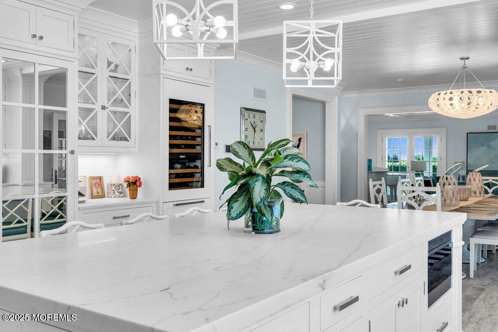 Chandelier, Dining room, Interior, Kitchen, Pendant Lights, Recessed Lighting