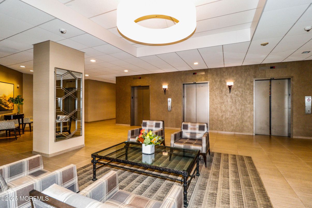 Elevator, Interior, Recessed Lighting