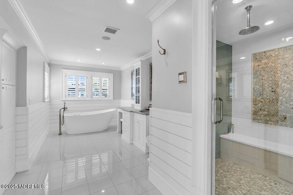 Bathroom, Free Standing Baths, Glass Shower, Interior, Recessed Lighting