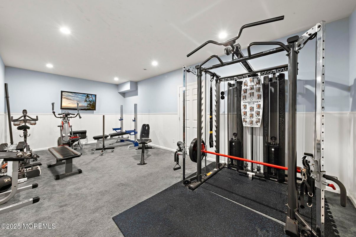 Fitness Equipment, Interior, Recessed Lighting