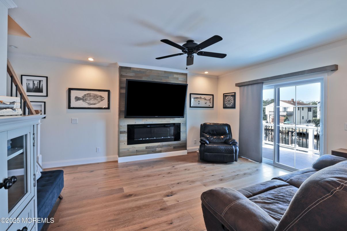 Fireplace, Interior, Recessed Lighting, Wood Texture Flooring