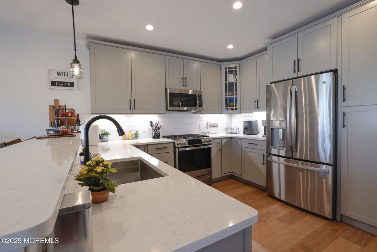 Interior, Kitchen, Pendant Lights, Recessed Lighting, Stainless Steel Appliances, Wood Texture Flooring