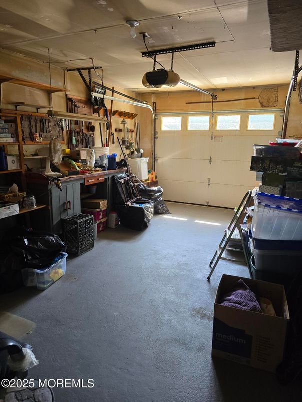 Garage, Interior