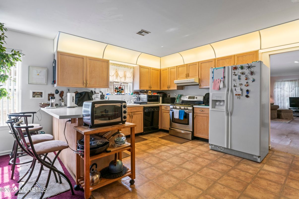 Interior, Kitchen, Recessed Lighting