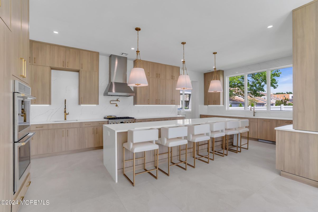 Interior, Kitchen, Pendant Lights, Recessed Lighting, Stainless Steel Appliances
