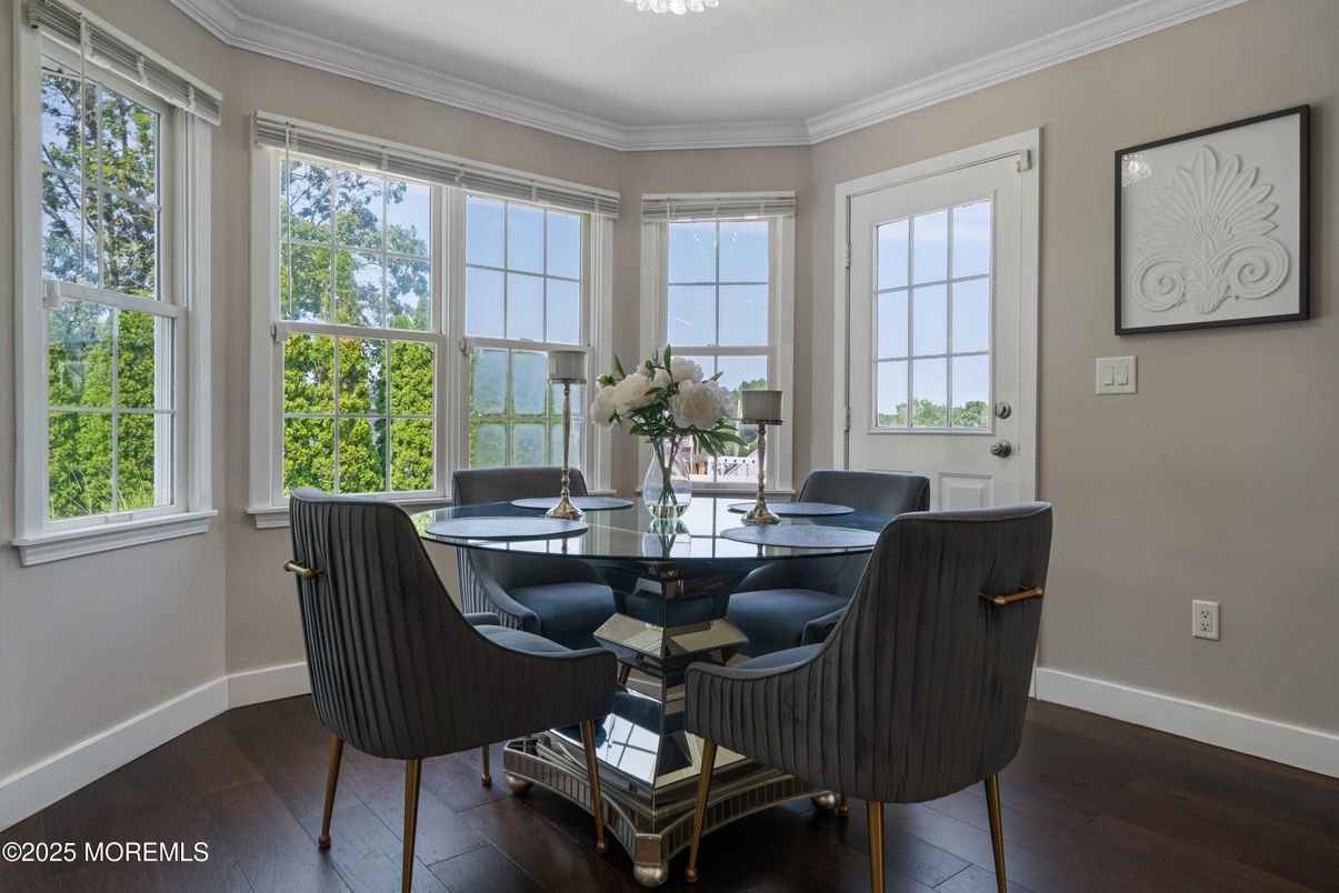 Dining room, Interior, Wood Texture Flooring