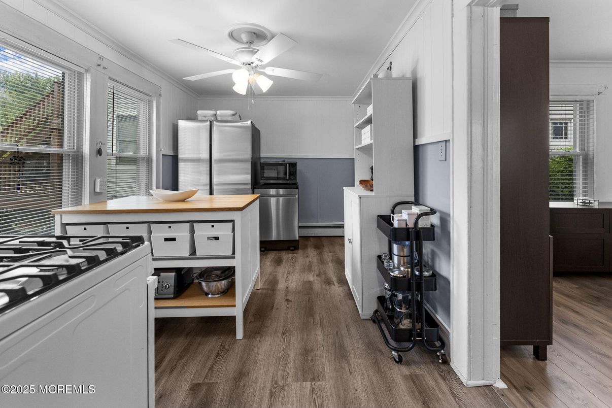 Interior, Kitchen, Stainless Steel Appliances, Wood Texture Flooring
