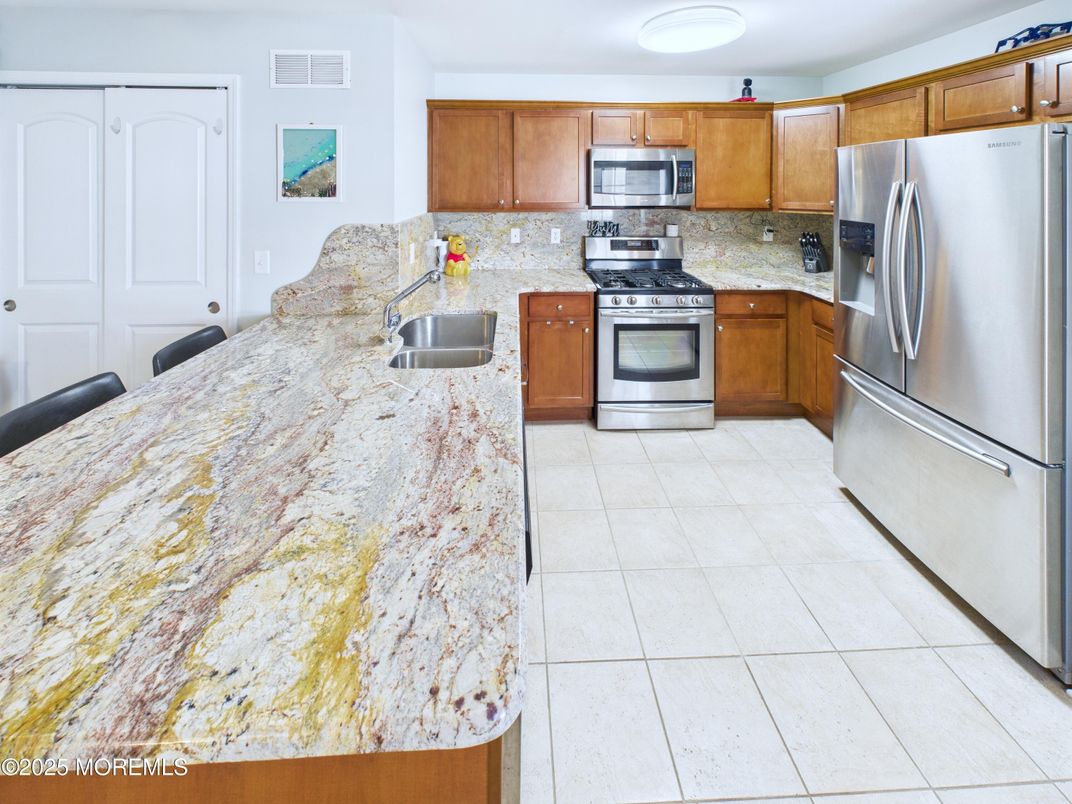 Interior, Kitchen, Stainless Steel Appliances