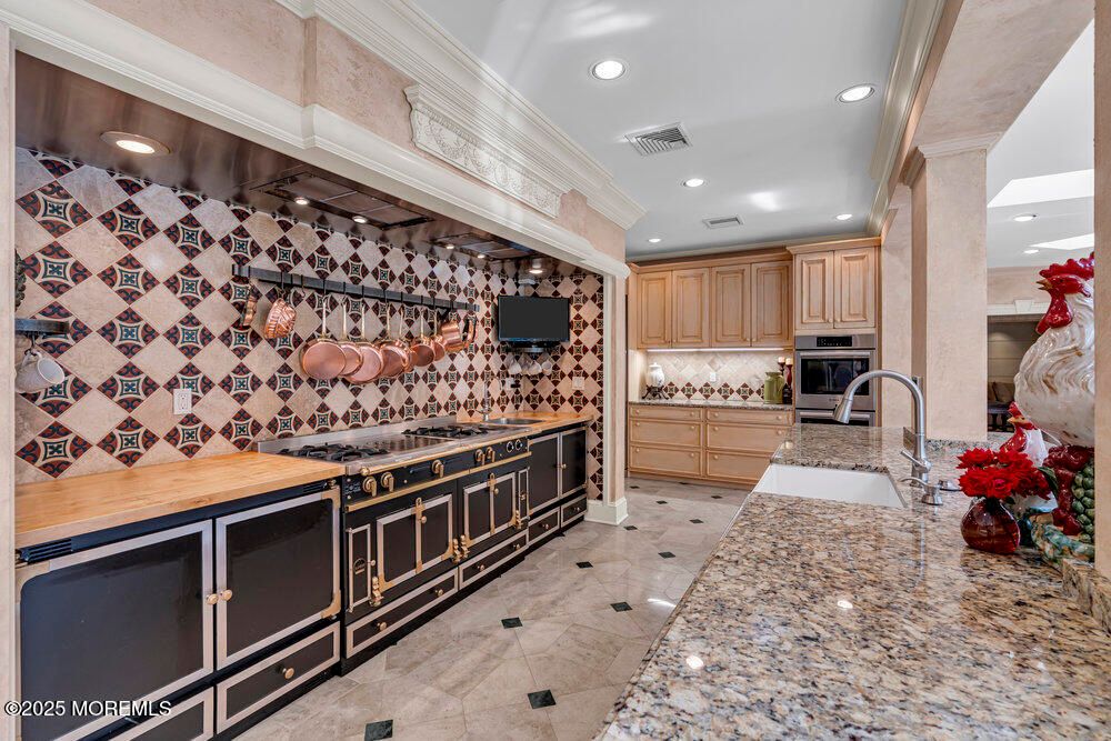 Interior, Kitchen, Recessed Lighting