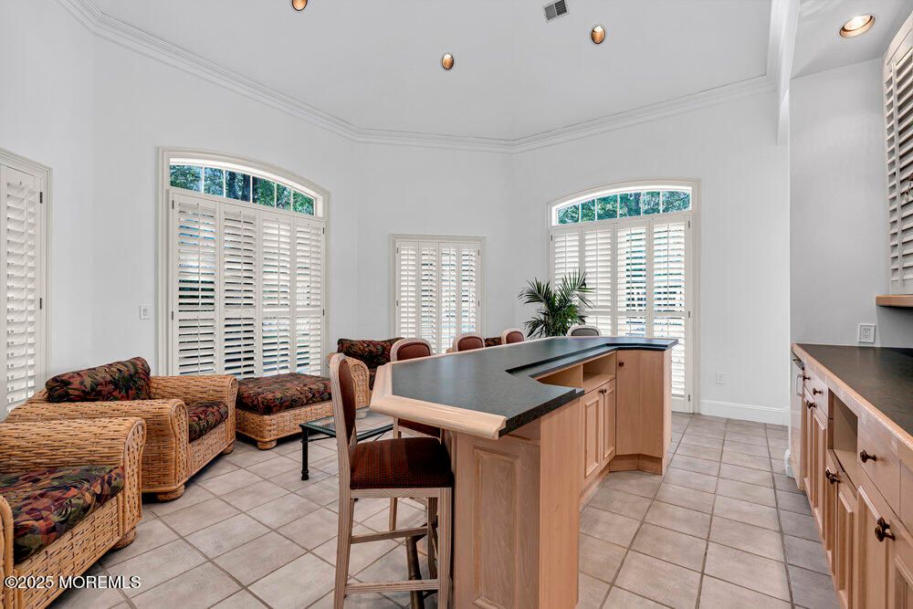 Dining room, Interior, Recessed Lighting