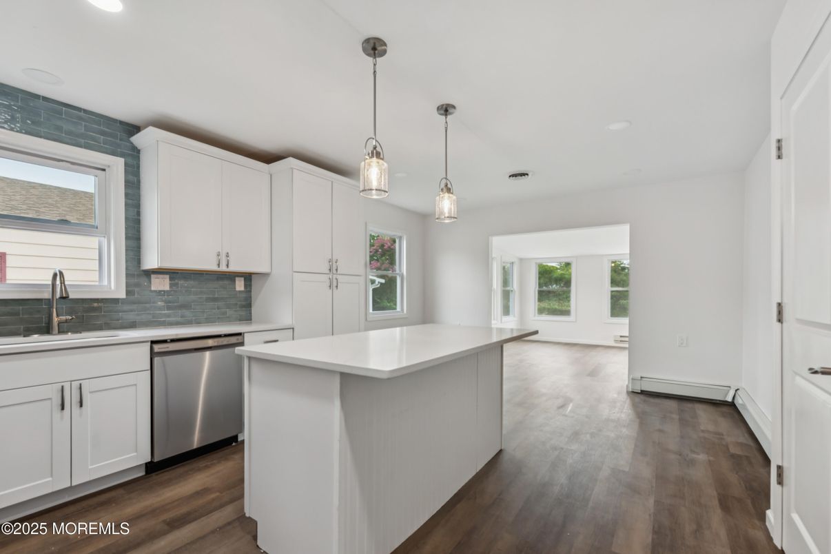 Interior, Kitchen, Pendant Lights, Recessed Lighting, Wood Texture Flooring