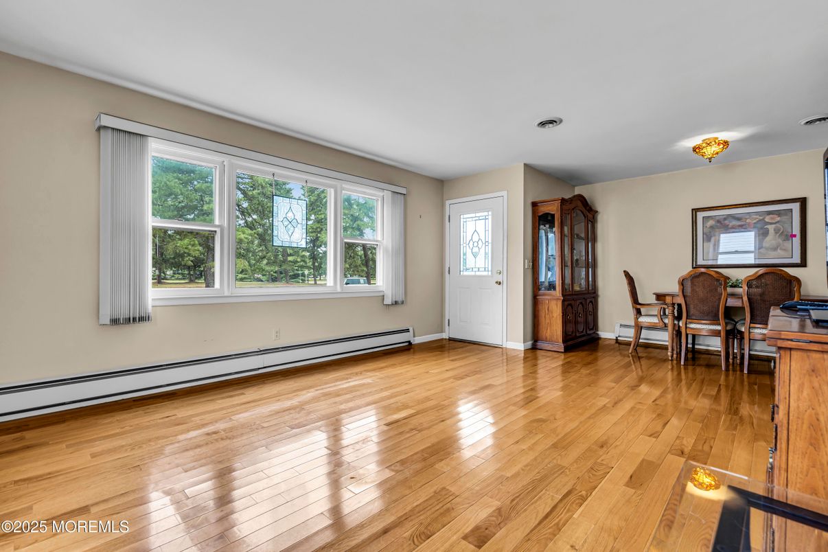 Dining room, Interior, Wood Texture Flooring