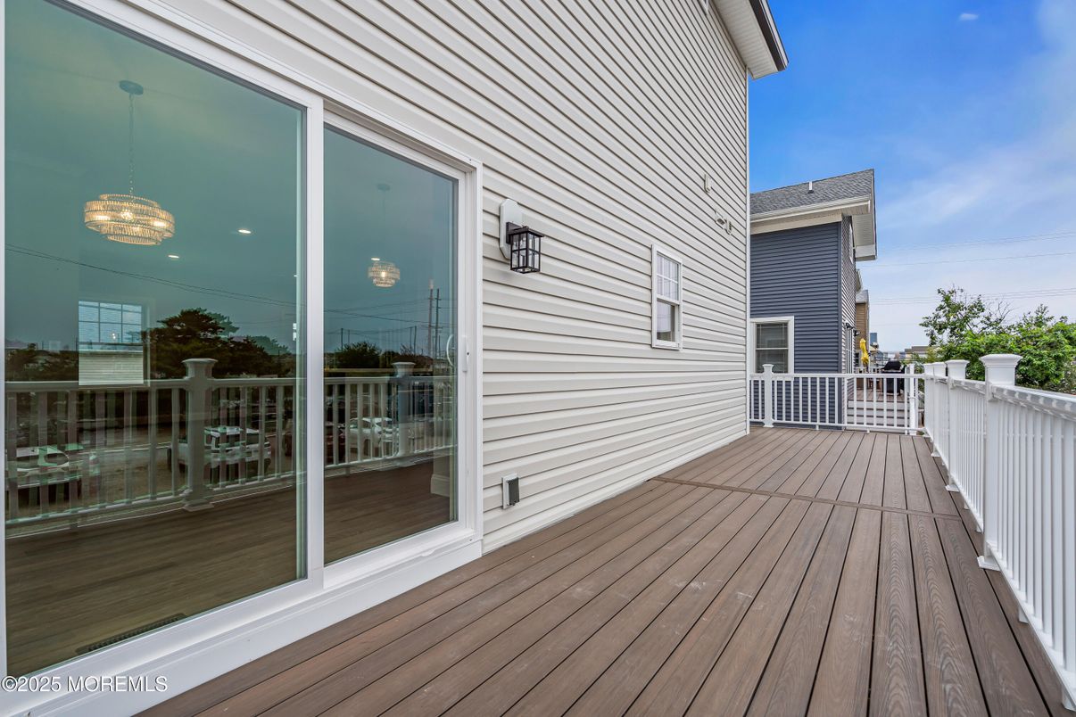 Exterior, Pendant Lights