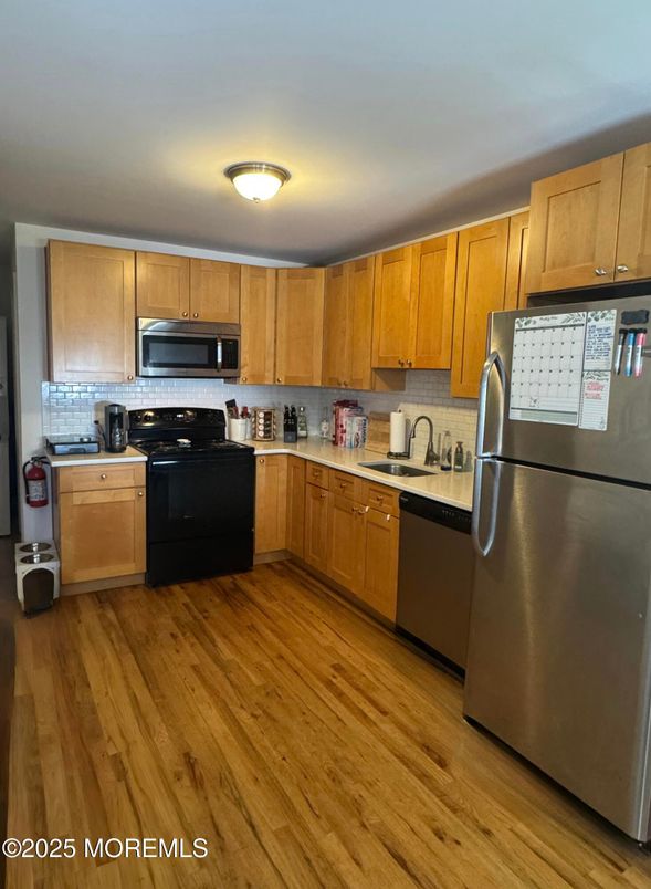 Interior, Kitchen, Wood Texture Flooring