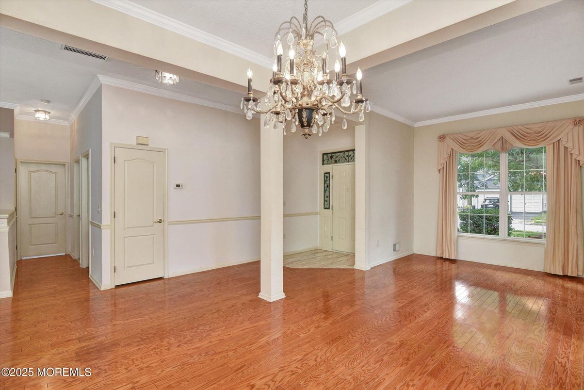 Chandelier, Empty room, Interior, Wood Texture Flooring