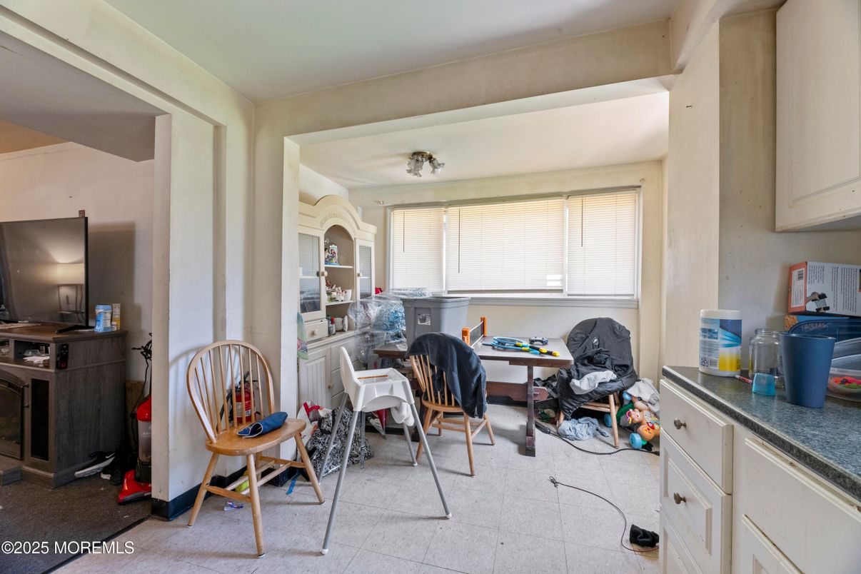 Dining room, Interior