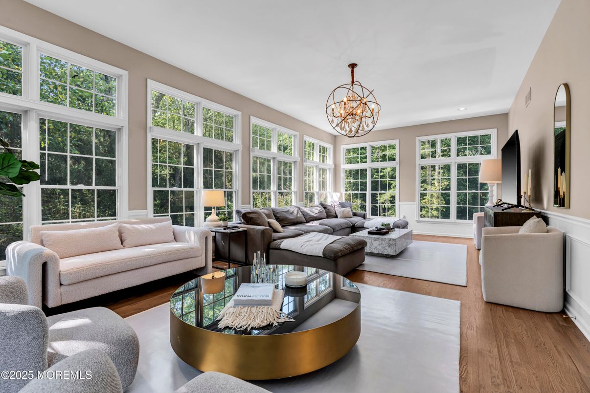 Chandelier, Interior, Living room, Recessed Lighting, Wood Texture Flooring