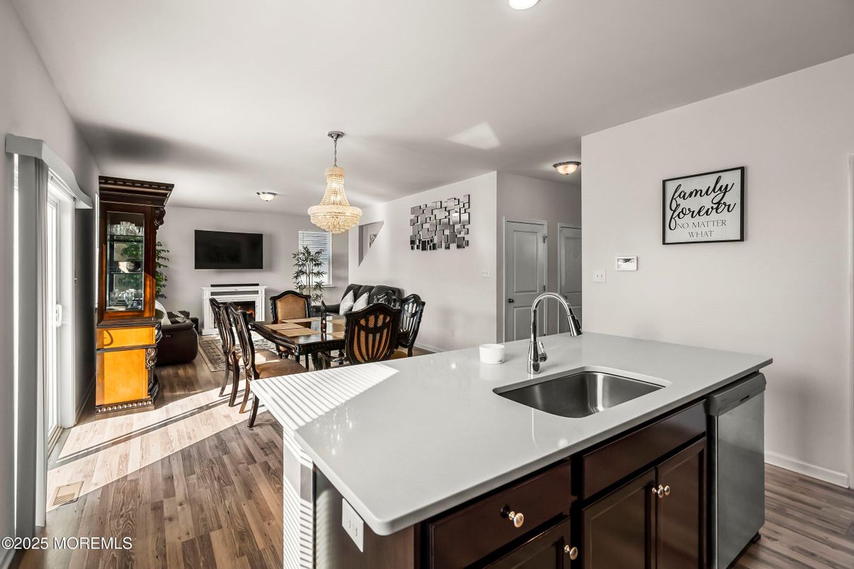 Chandelier, Dining room, Interior, Kitchen, Wood Texture Flooring