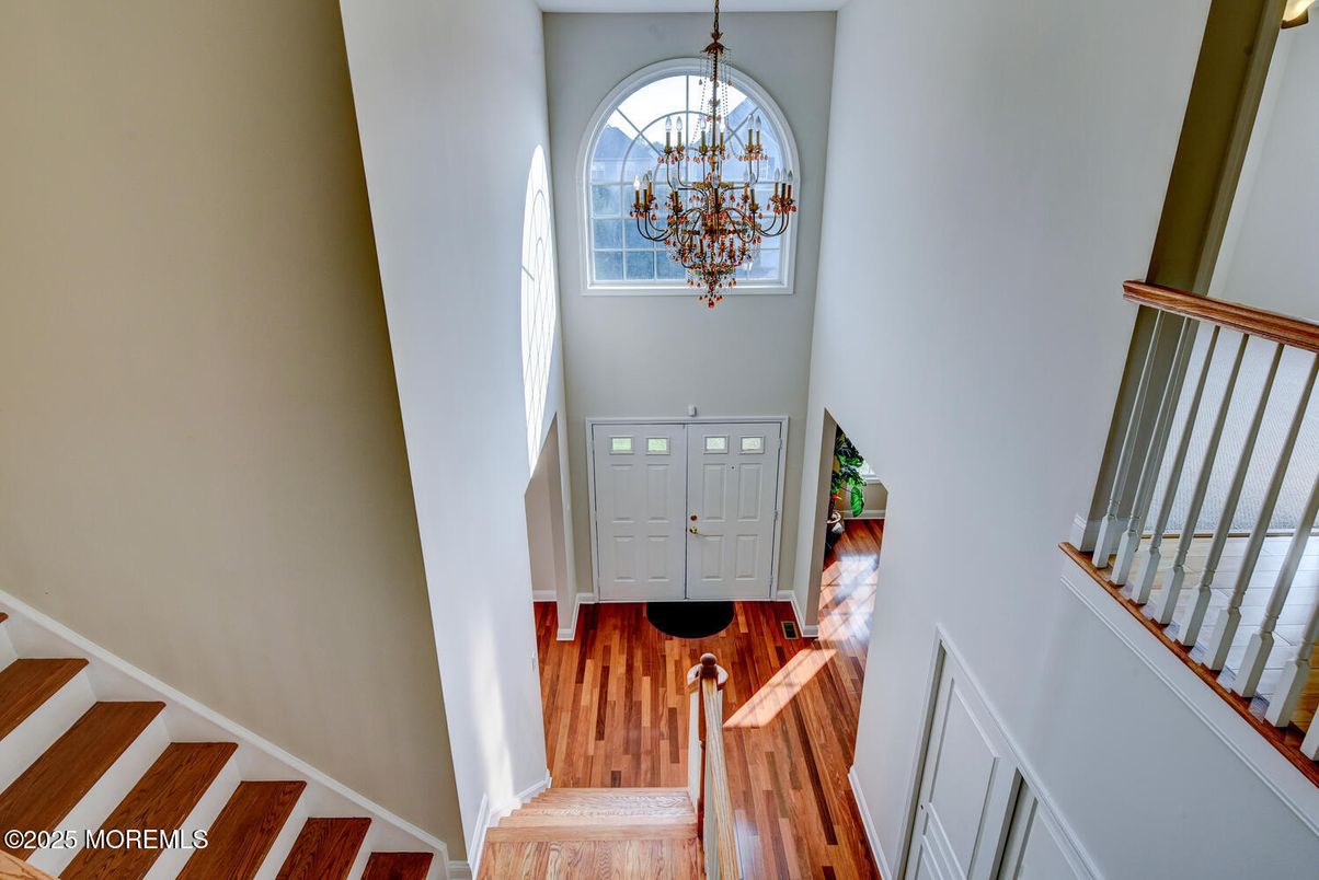 Chandelier, Interior, Wood Texture Flooring