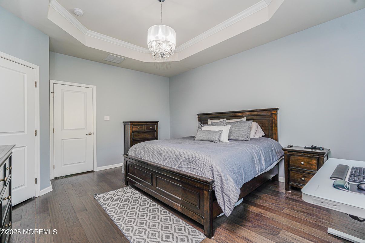 Bedroom, Interior, Pendant Lights, Wood Texture Flooring