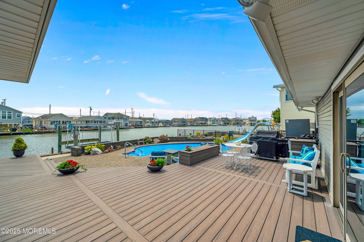 Water, Exterior, Pool, Other