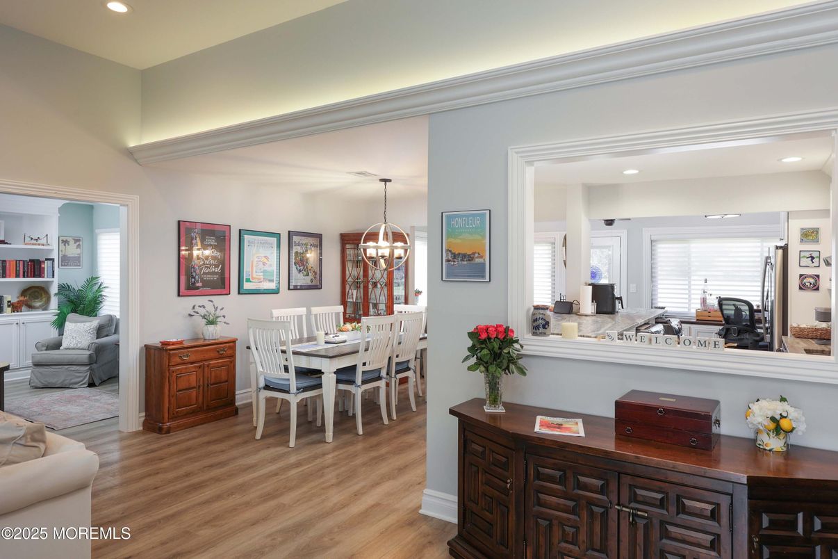 Dining room, Interior, Pendant Lights, Recessed Lighting, Wood Texture Flooring