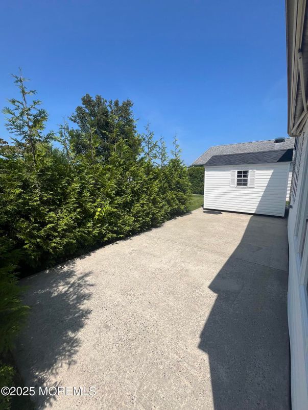 Backyard, Exterior