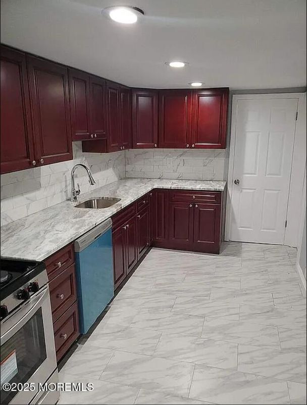 Interior, Kitchen, Marble, Marble Walls, Recessed Lighting