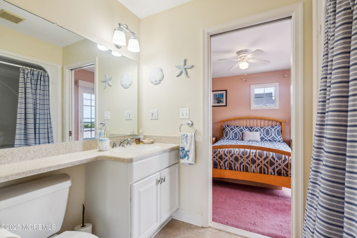 Bathroom, Bedroom, Interior