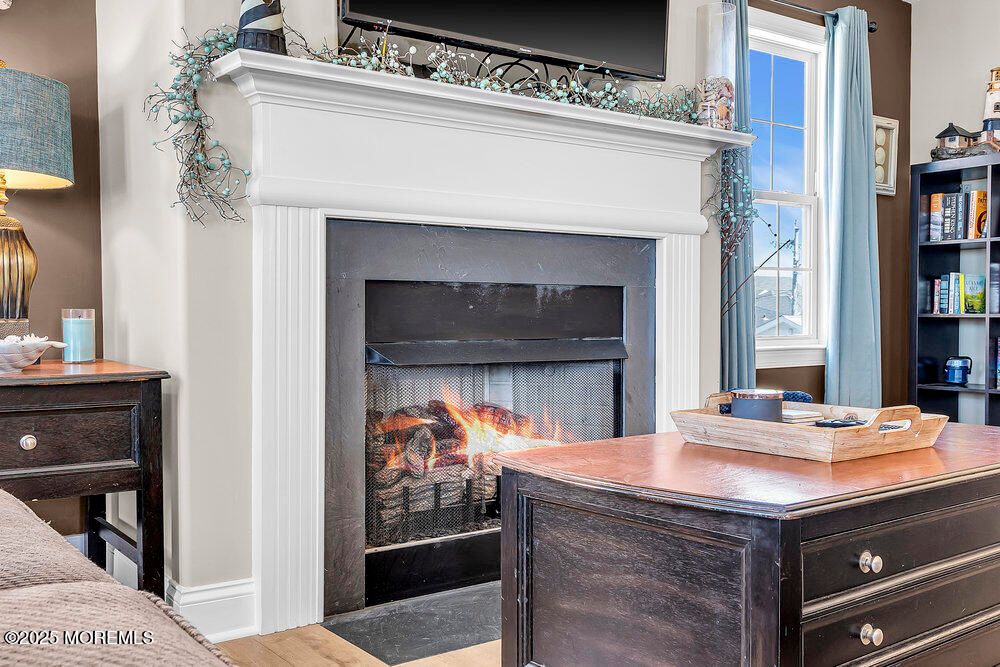 Fireplace, Home Office, Interior