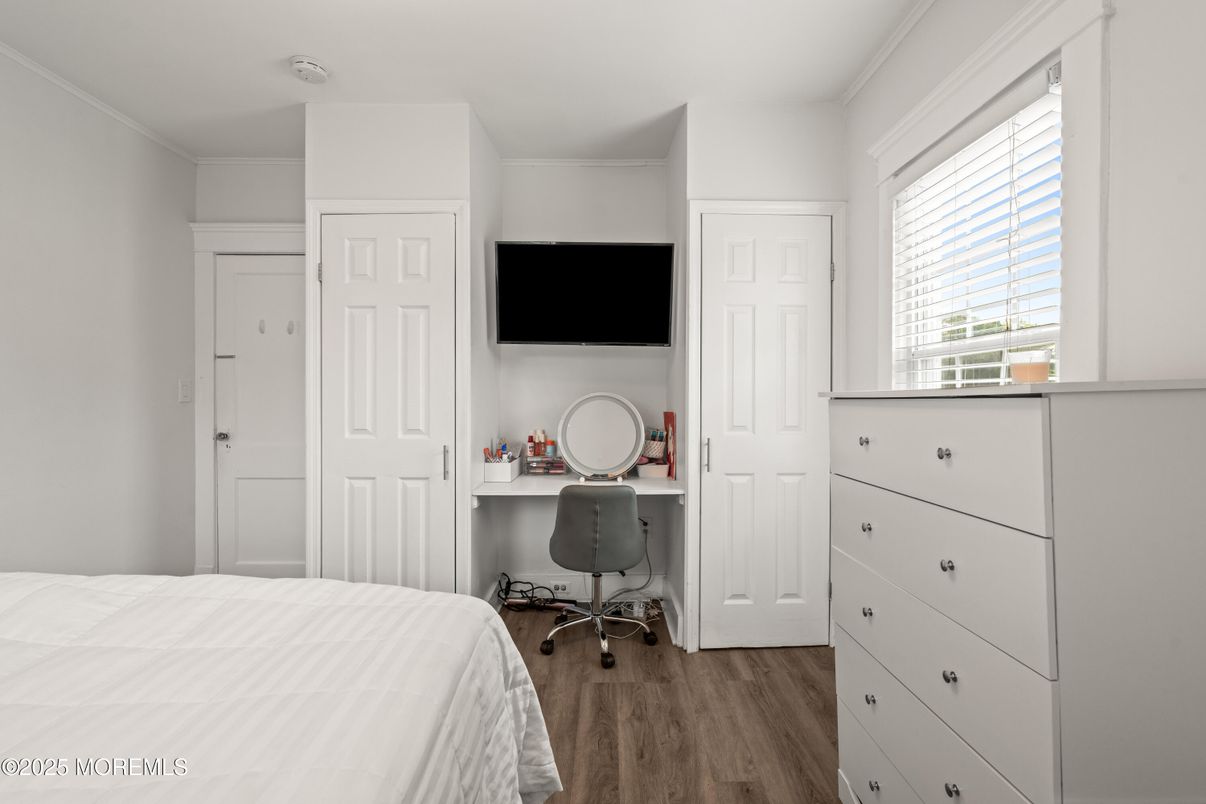 Bedroom, Home Office, Interior, Wood Texture Flooring