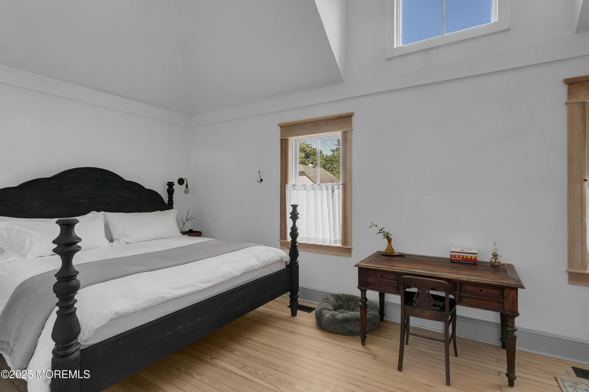 Bedroom, Home Office, Interior, Wood Texture Flooring