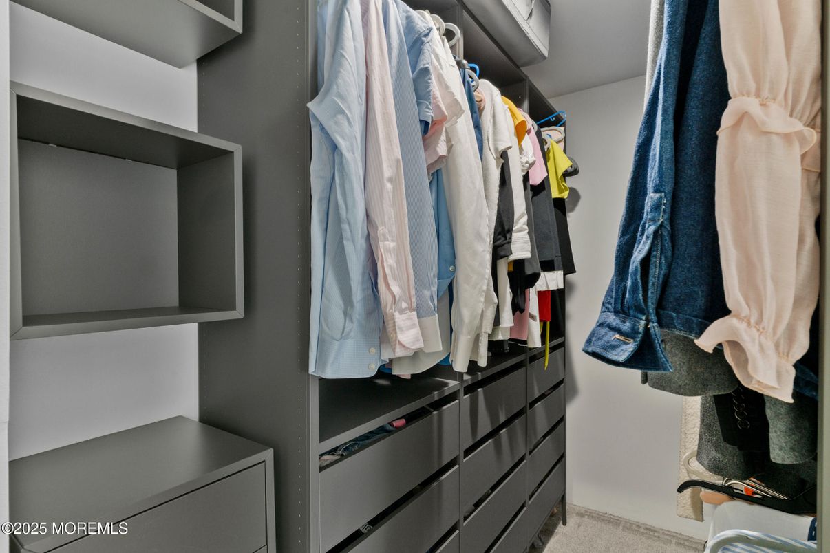 Interior, Walk-in Closets