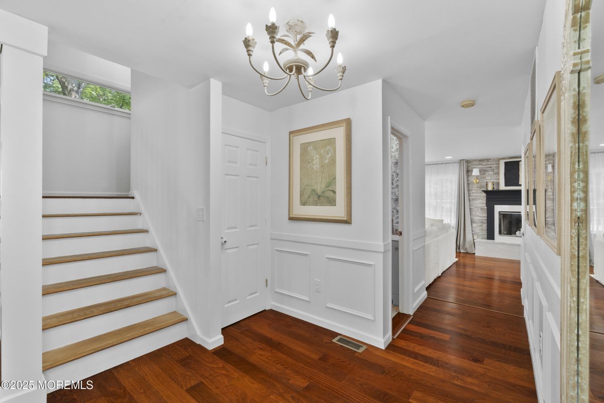 Chandelier, Fireplace, Interior, Recessed Lighting, Wood Texture Flooring