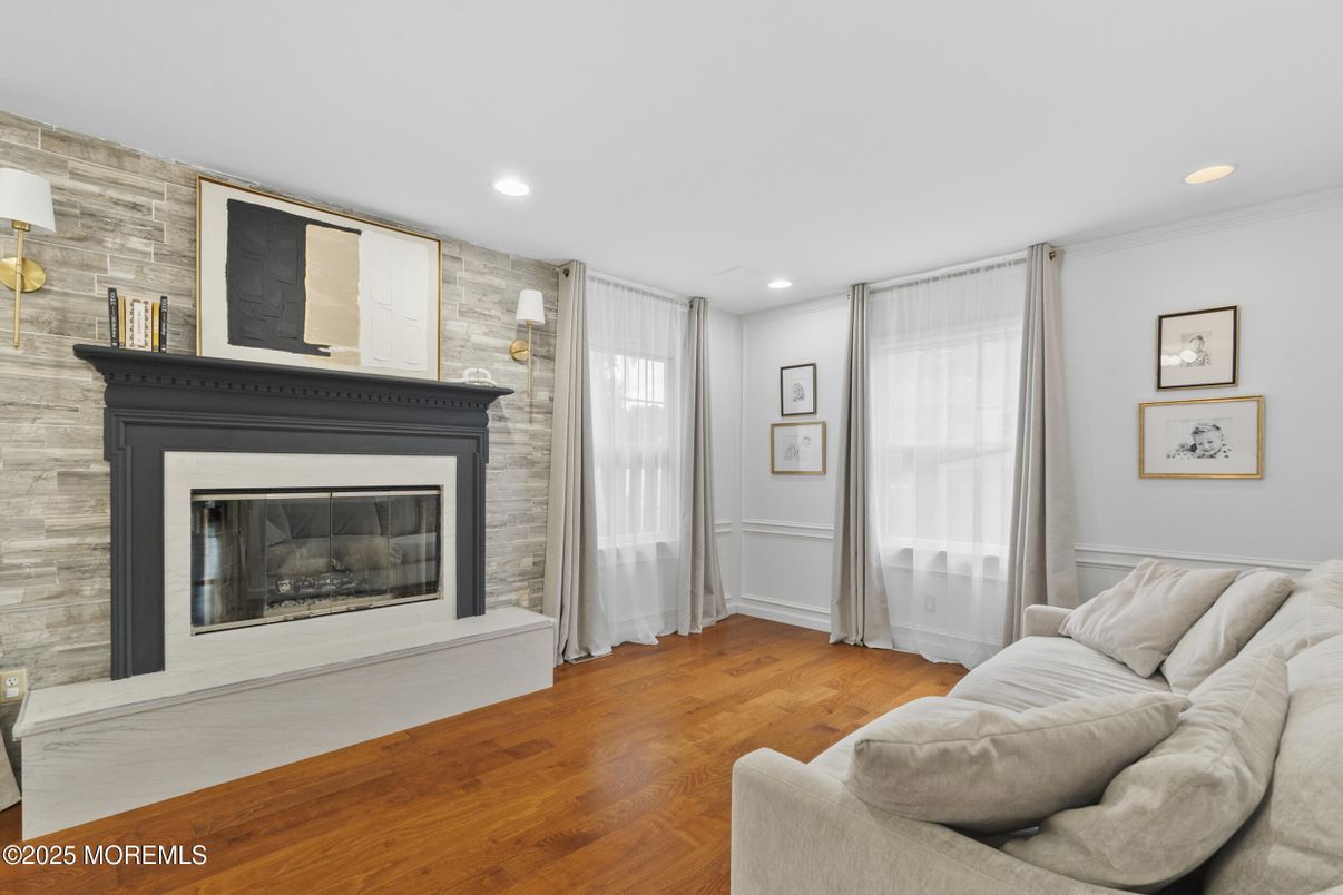 Fireplace, Interior, Living room, Recessed Lighting, Wood Texture Flooring