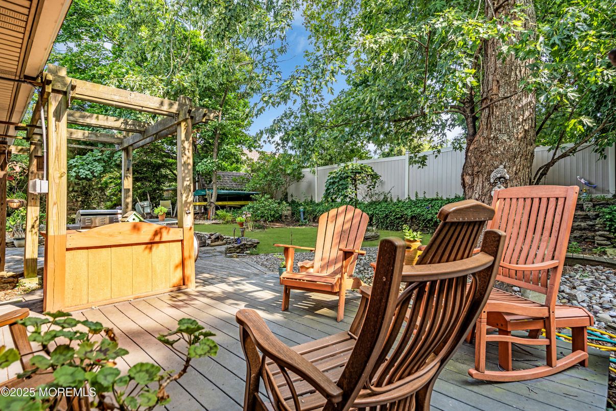 Backyard, Exterior, Hot Tub