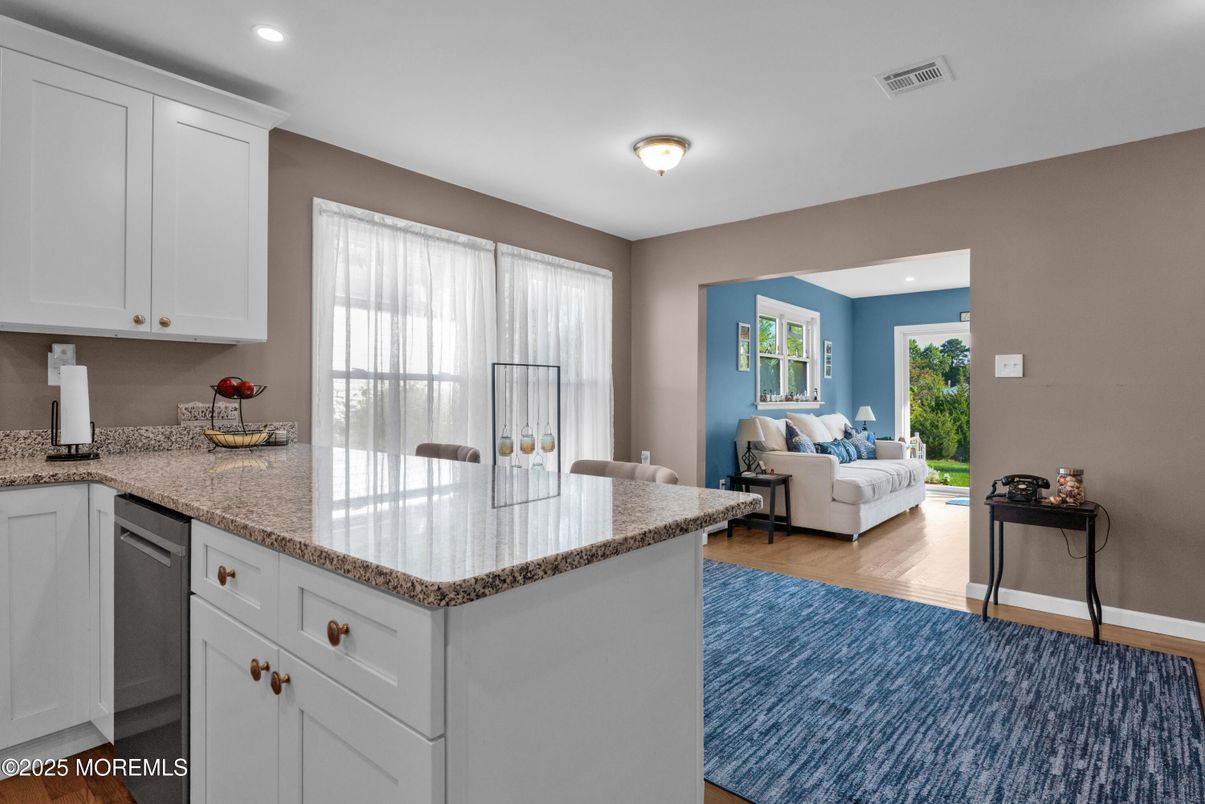 Interior, Kitchen, Living room, Recessed Lighting, Wood Texture Flooring