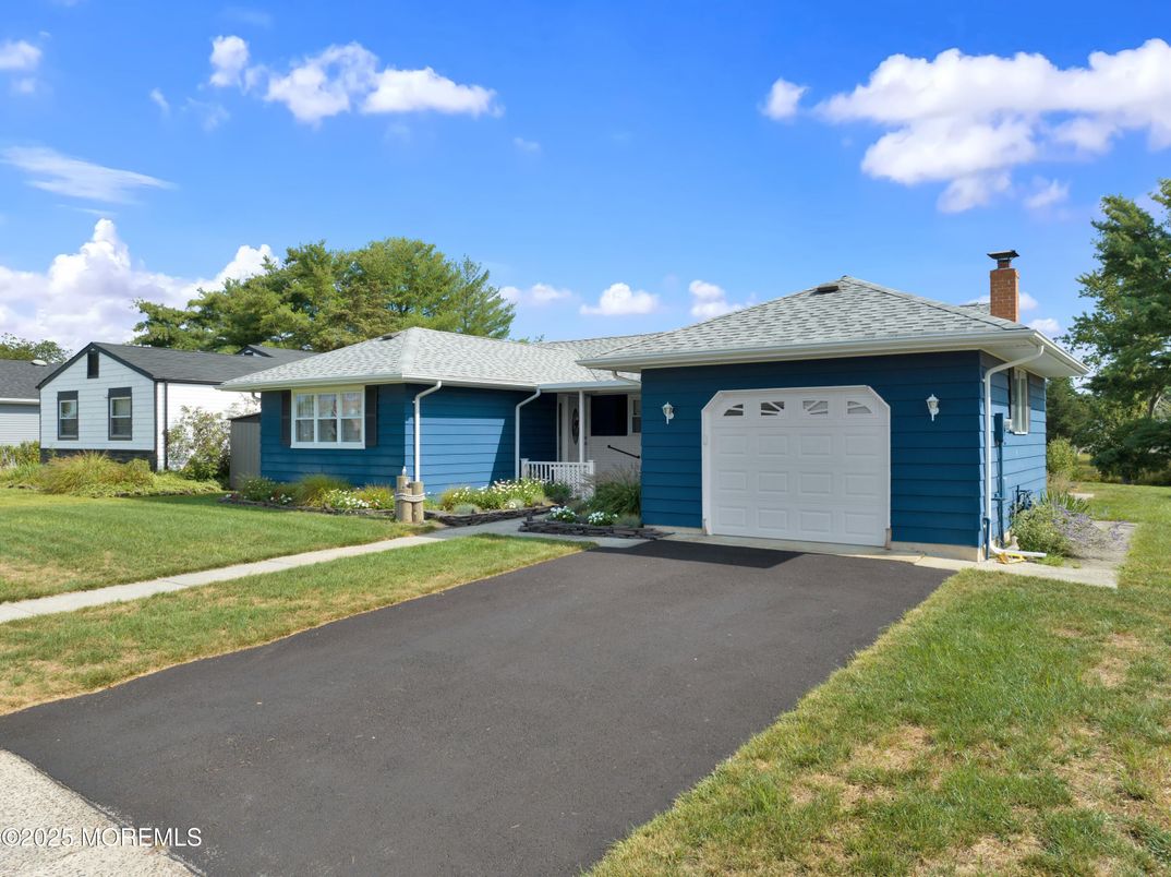 Attached, Backyard, Exterior, Facade, Ranch