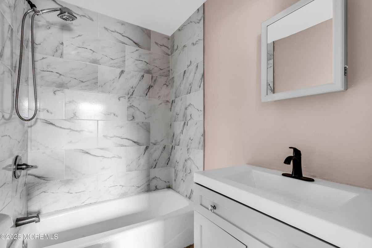 Bathroom, Interior, Marble Walls