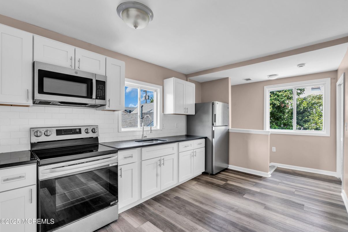 Interior, Kitchen, Stainless Steel Appliances, Wood Texture Flooring