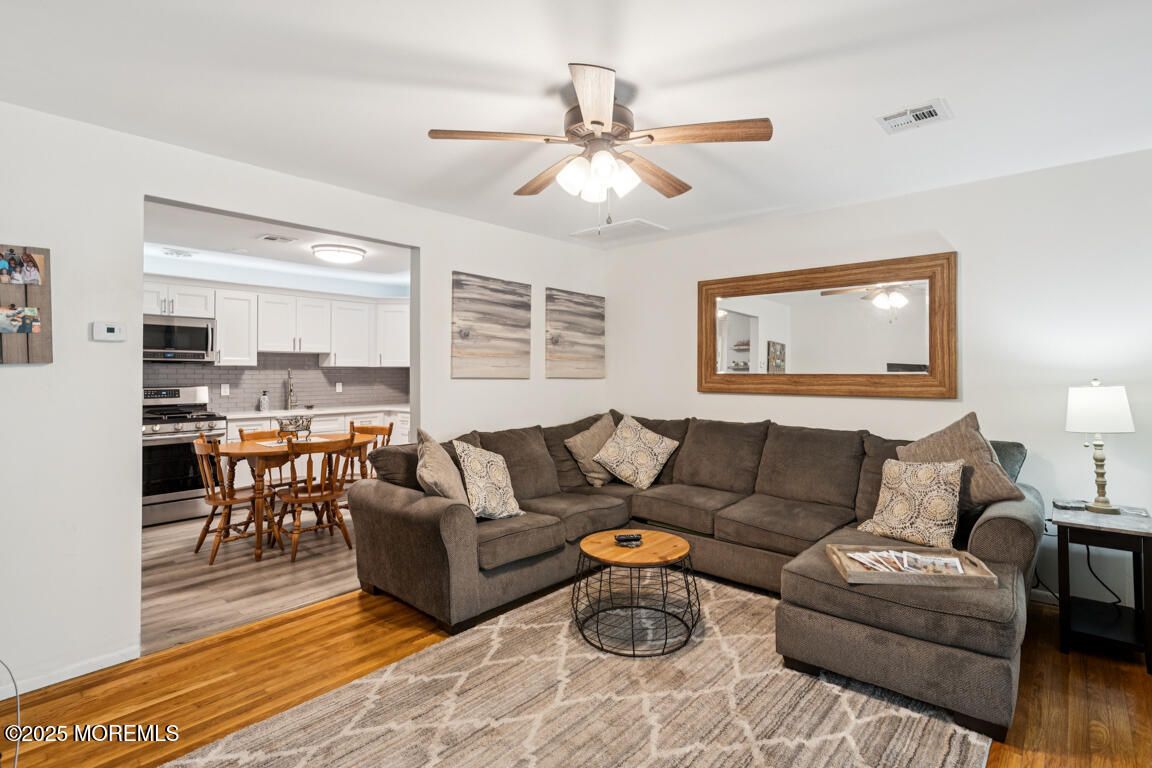 Dining room, Interior, Kitchen, Living room, Stainless Steel Appliances, Wood Texture Flooring