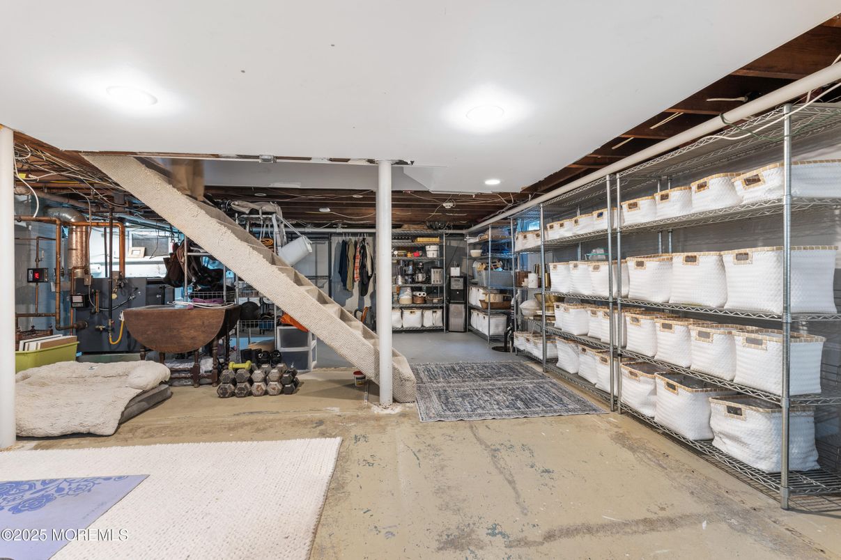 Fitness Equipment, Interior, Recessed Lighting