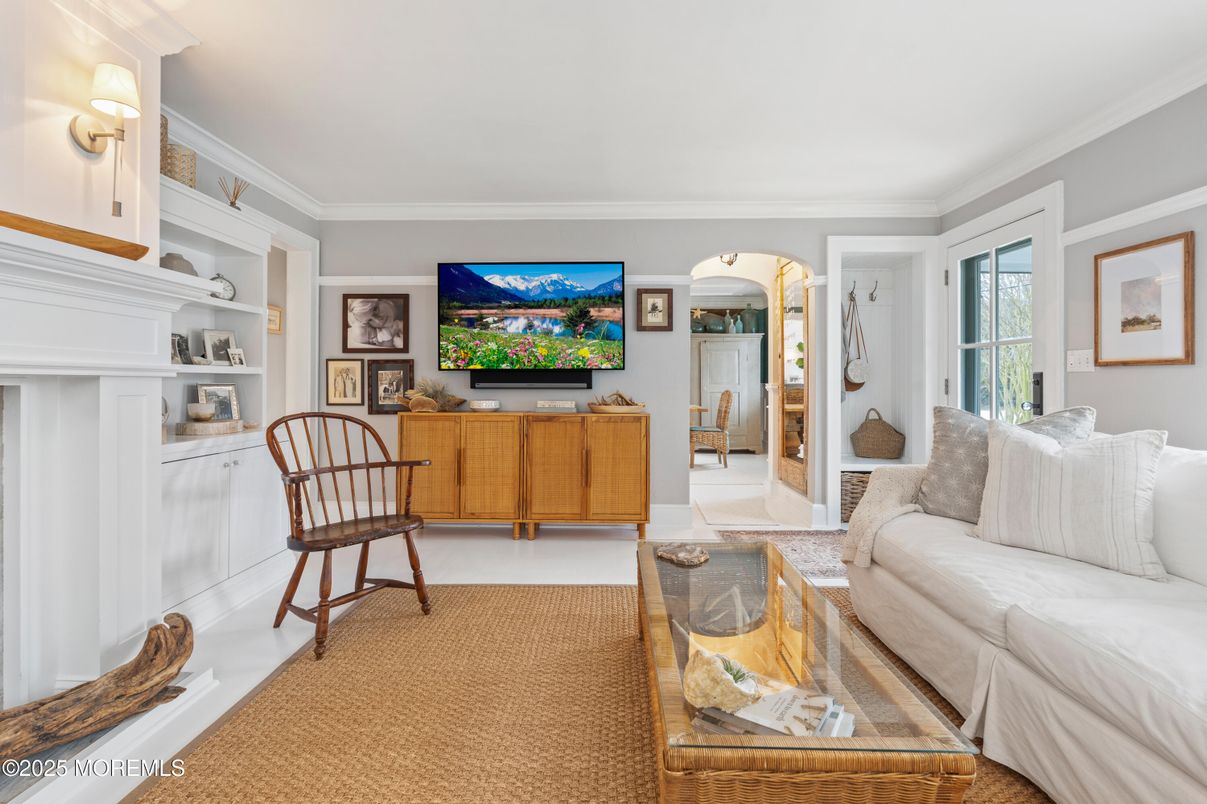 Home Office, Interior, Living room