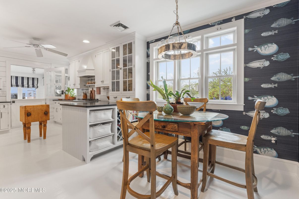 Dining room, Interior, Kitchen, Pendant Lights, Recessed Lighting
