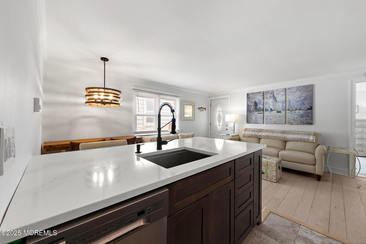Interior, Kitchen, Pendant Lights, Wood Texture Flooring
