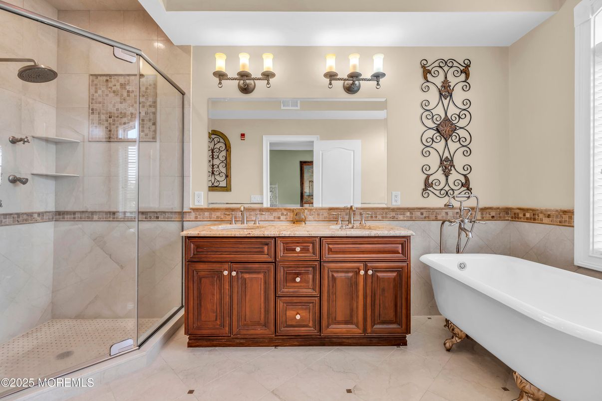 Bathroom, Dual Sink Vanities, Free Standing Baths, Glass Shower, Interior