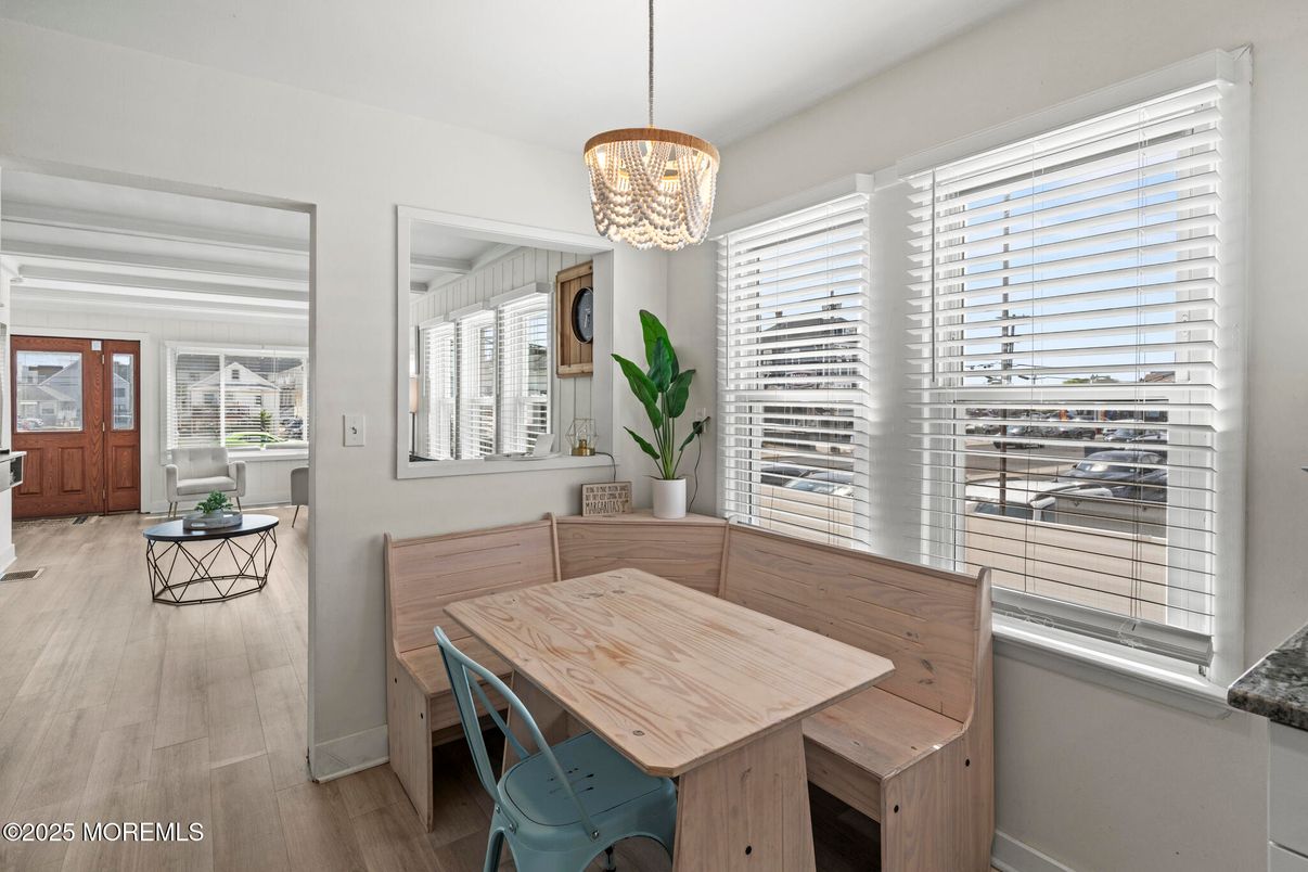 Chandelier, Dining room, Interior, Pendant Lights, Wood Texture Flooring