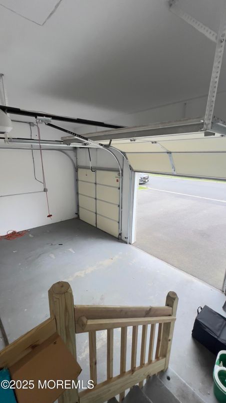 Garage, Interior