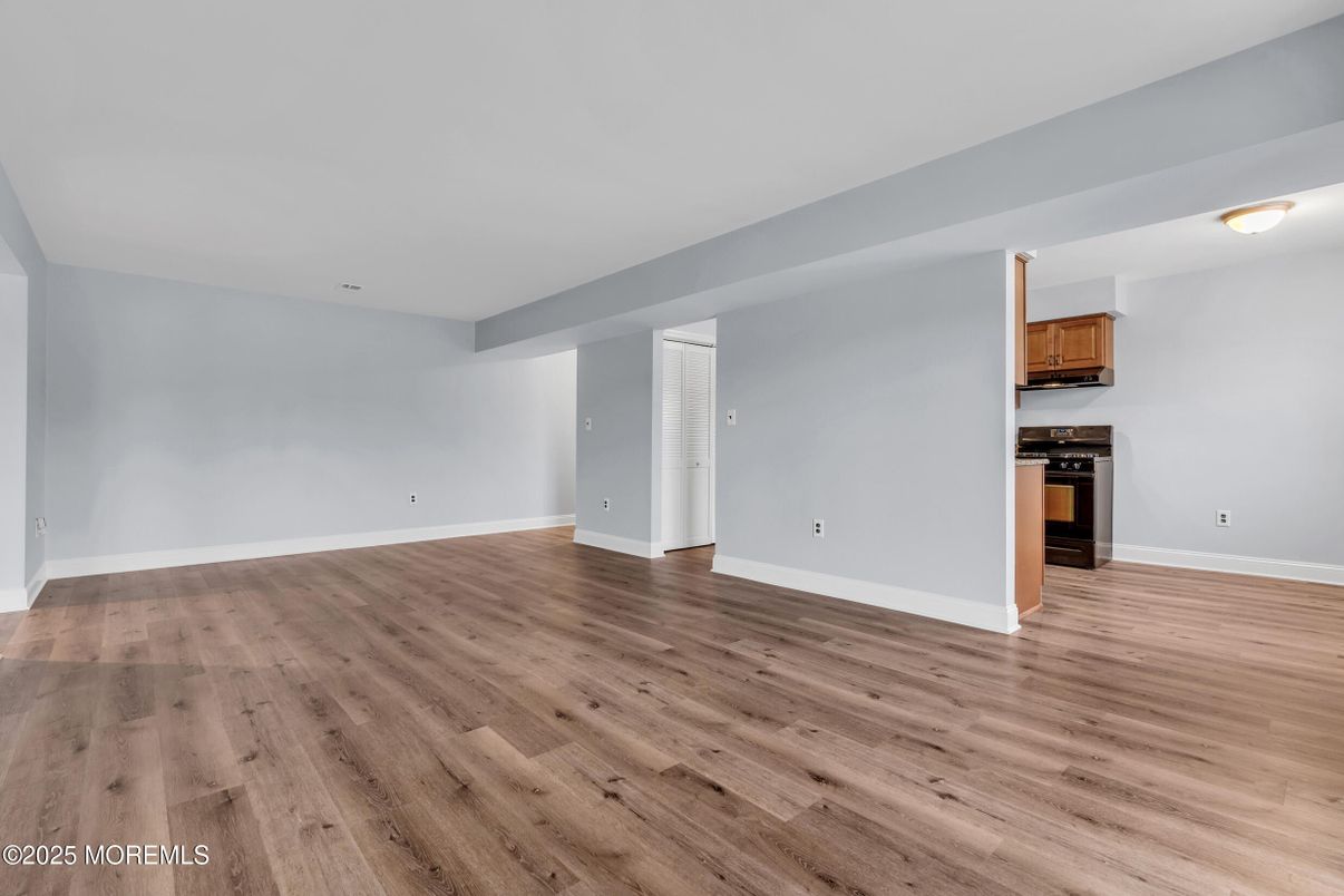 Empty room, Interior, Kitchen, Wood Texture Flooring