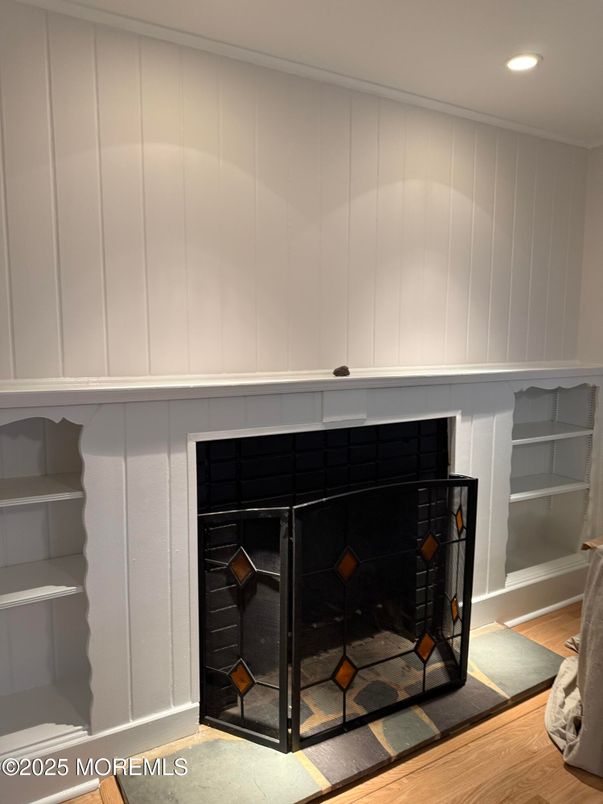 Fireplace, Interior, Recessed Lighting, Wood Texture Flooring